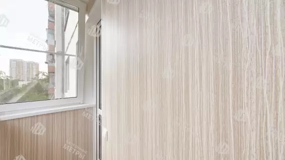 Отделка балкона МДФ с утеплением и остеклением Отделка балкона МДФ с утеплением и остеклением